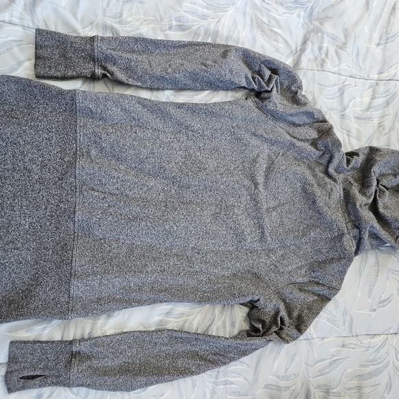 Lululemon wear with all jacket/hoodie - Picture 2 of 10